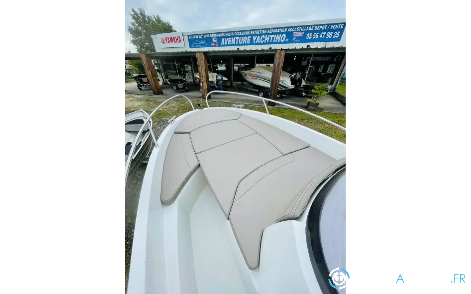 slider 8 Selection Boats Aston 16