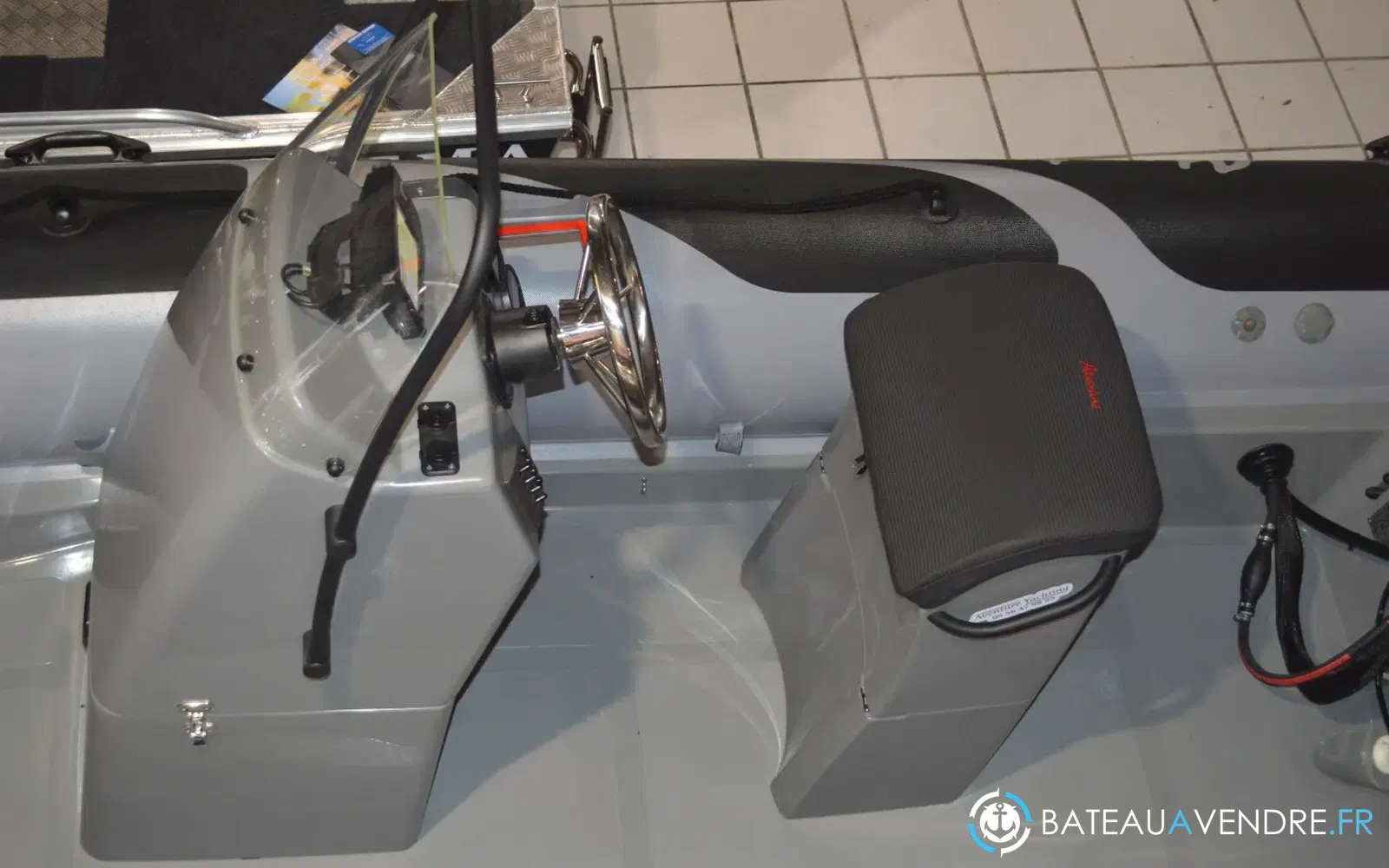 slider 9 Adventure Vesta 500 XL Profish
