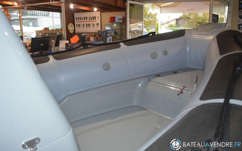 Adventure Vesta 500 XL Profish interieur photo 4