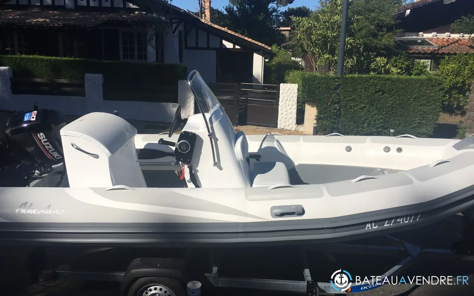 slider 1 Adventure VESTA 550 Sport Fishing