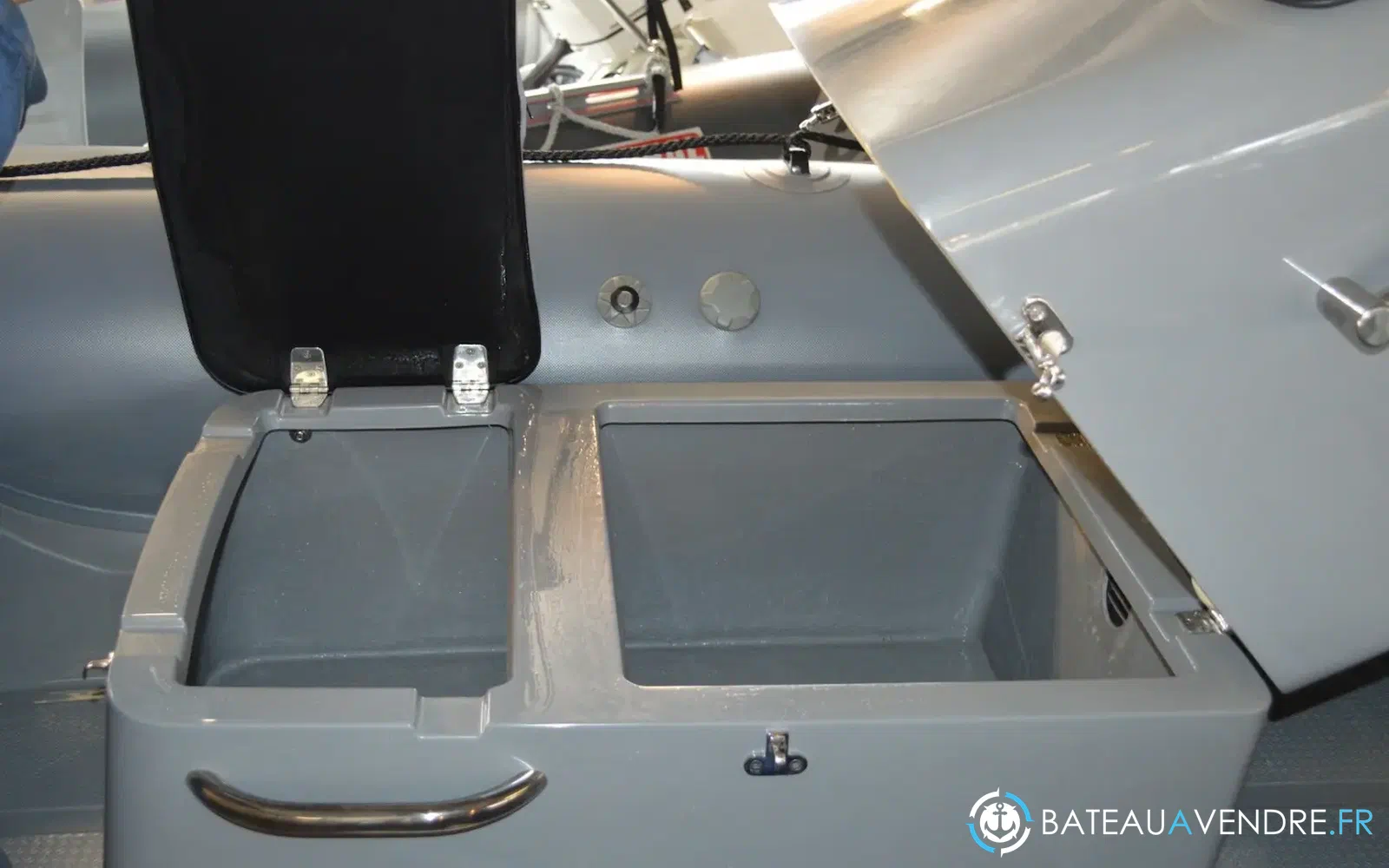 slider 5 Adventure VESTA 550 Sport Fishing