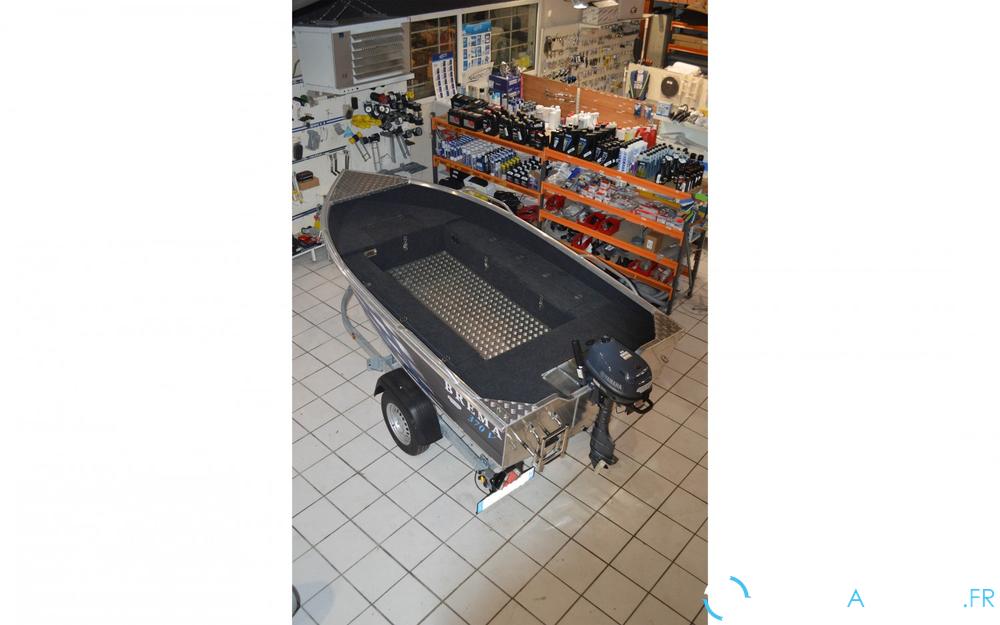 Brema 370v Fishing Plus interieur photo 3