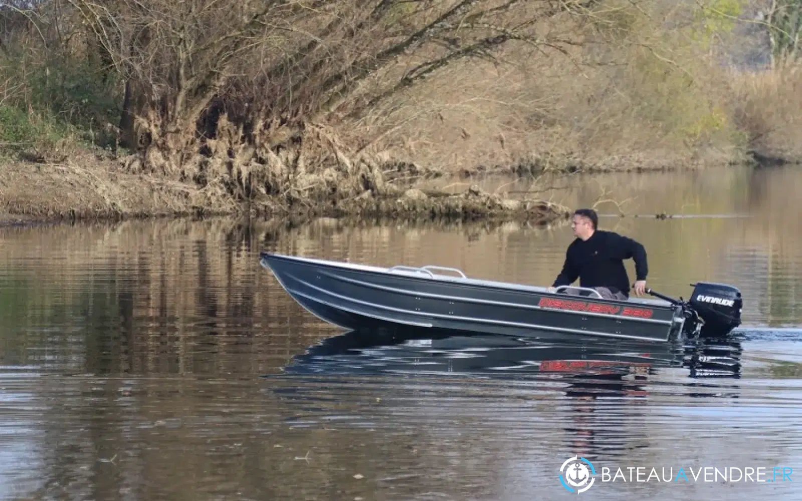slider 5 Selection Fishing Barque Discovery 380