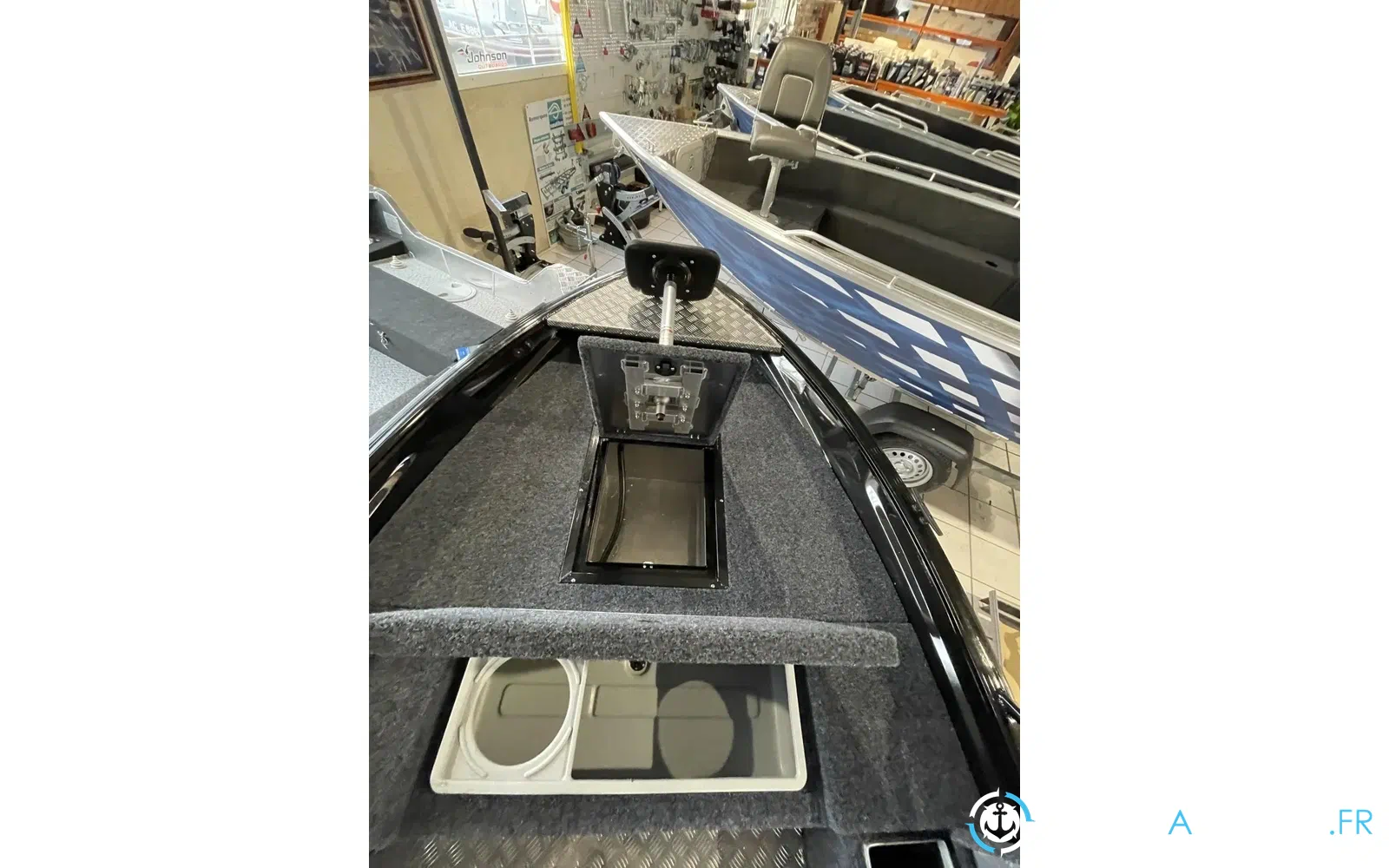 slider 6 Selection Fishing Bass Pro 470