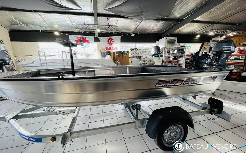 Selection Fishing Bass Pro 420 interieur photo 2