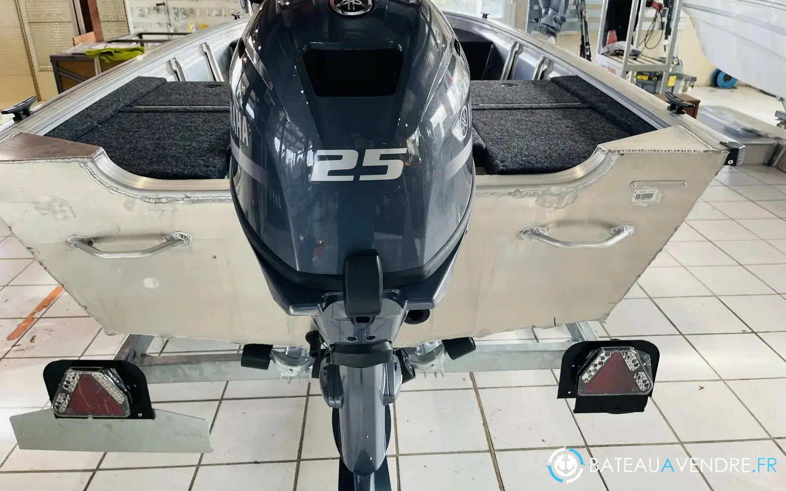 slider 7 Selection Fishing Bass Pro 420