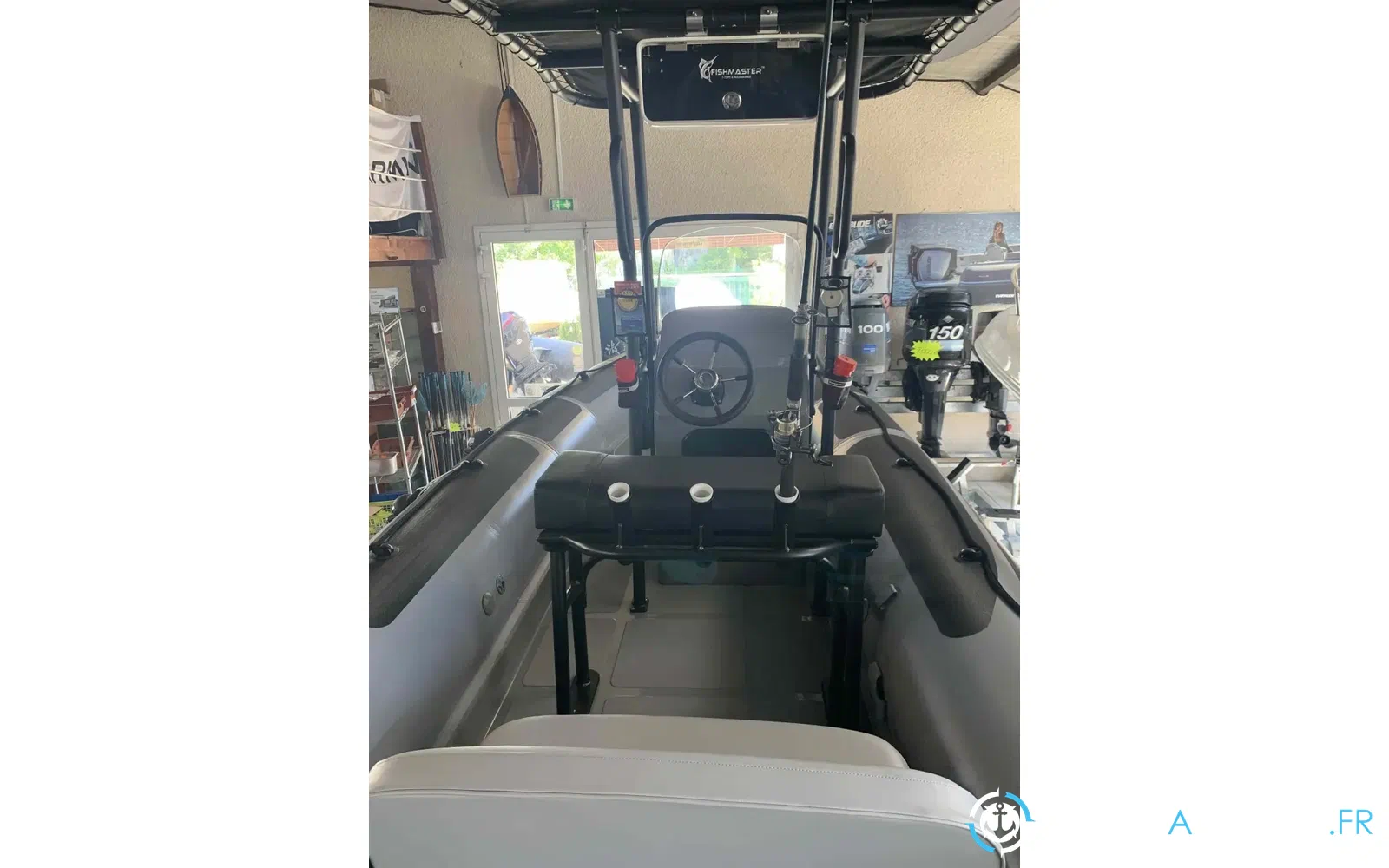slider 9 Adventure Vesta 585 HD Fishing Pro