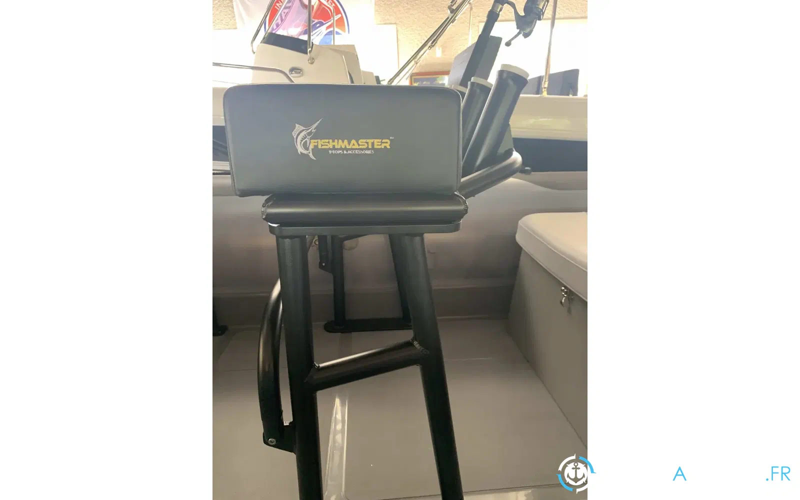 slider 8 Adventure Vesta 585 HD Fishing Pro