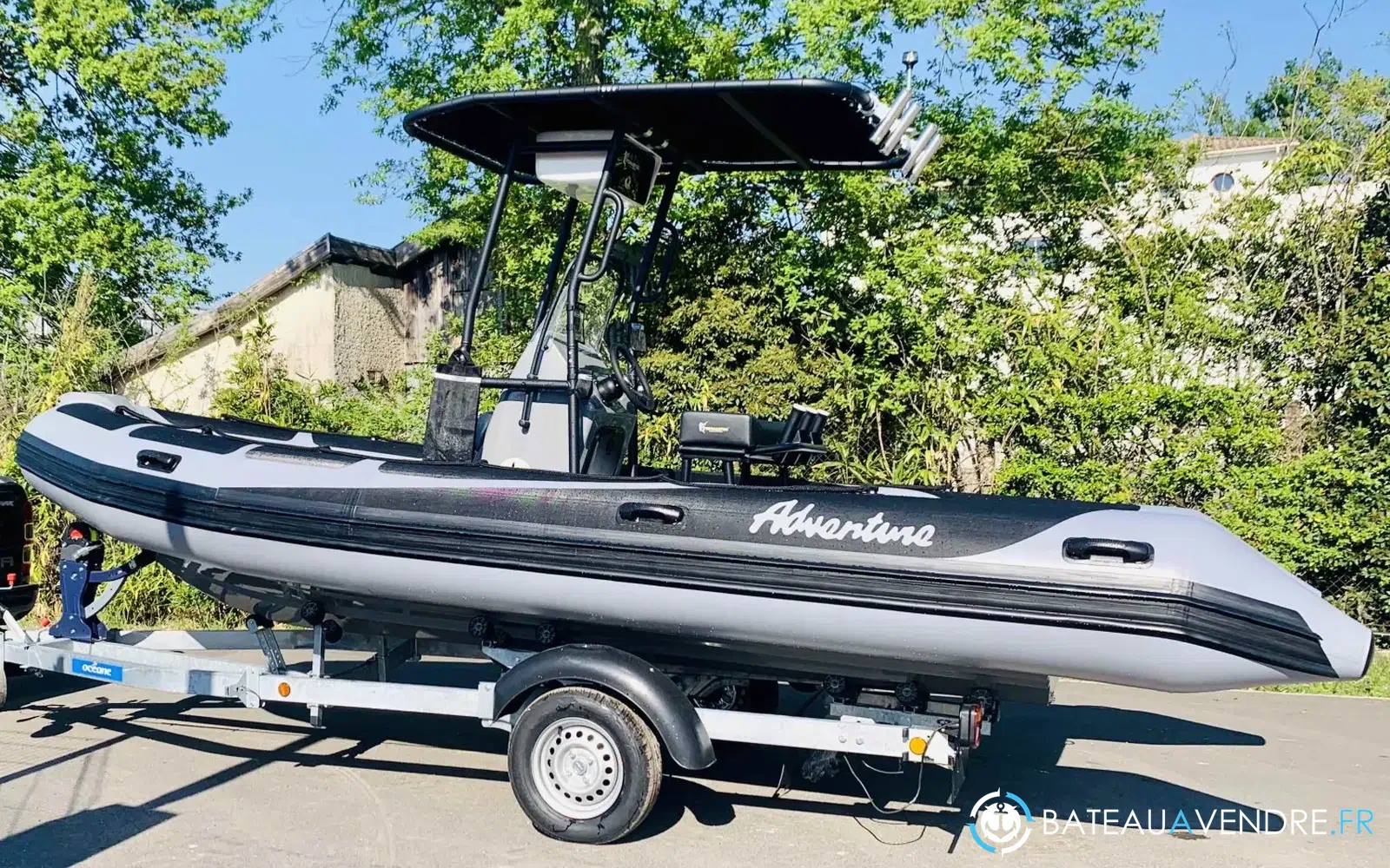 slider 0 Adventure Vesta 585 HD Fishing Pro