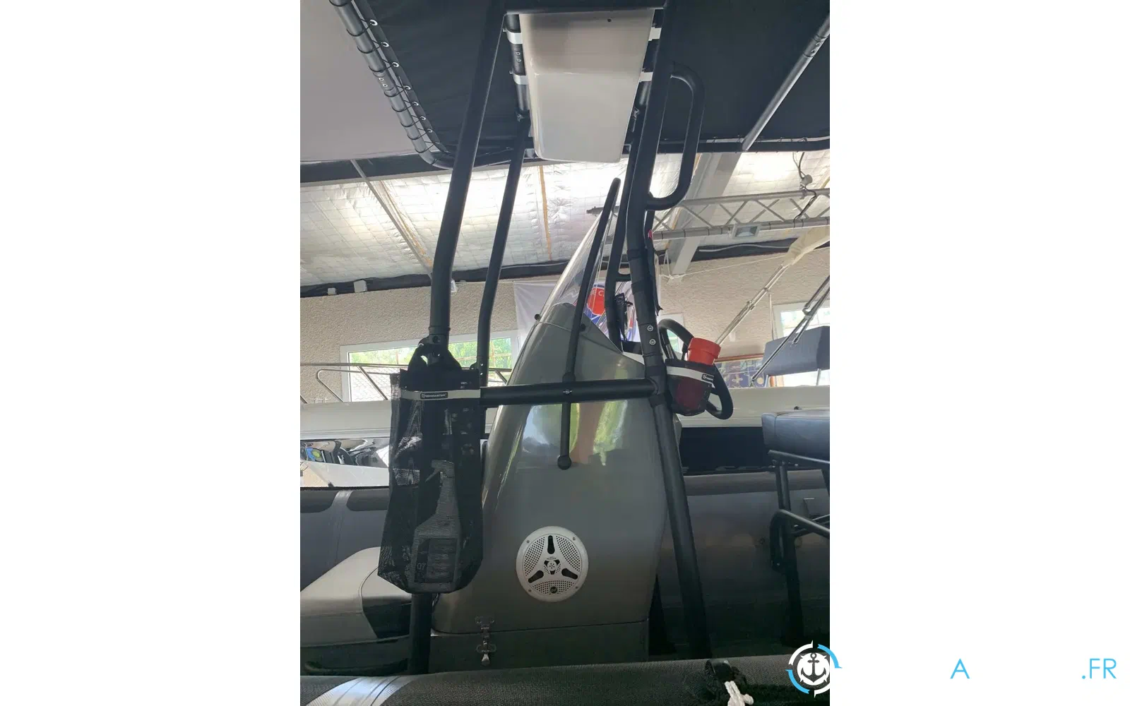slider 2 Adventure Vesta 585 HD Fishing Pro