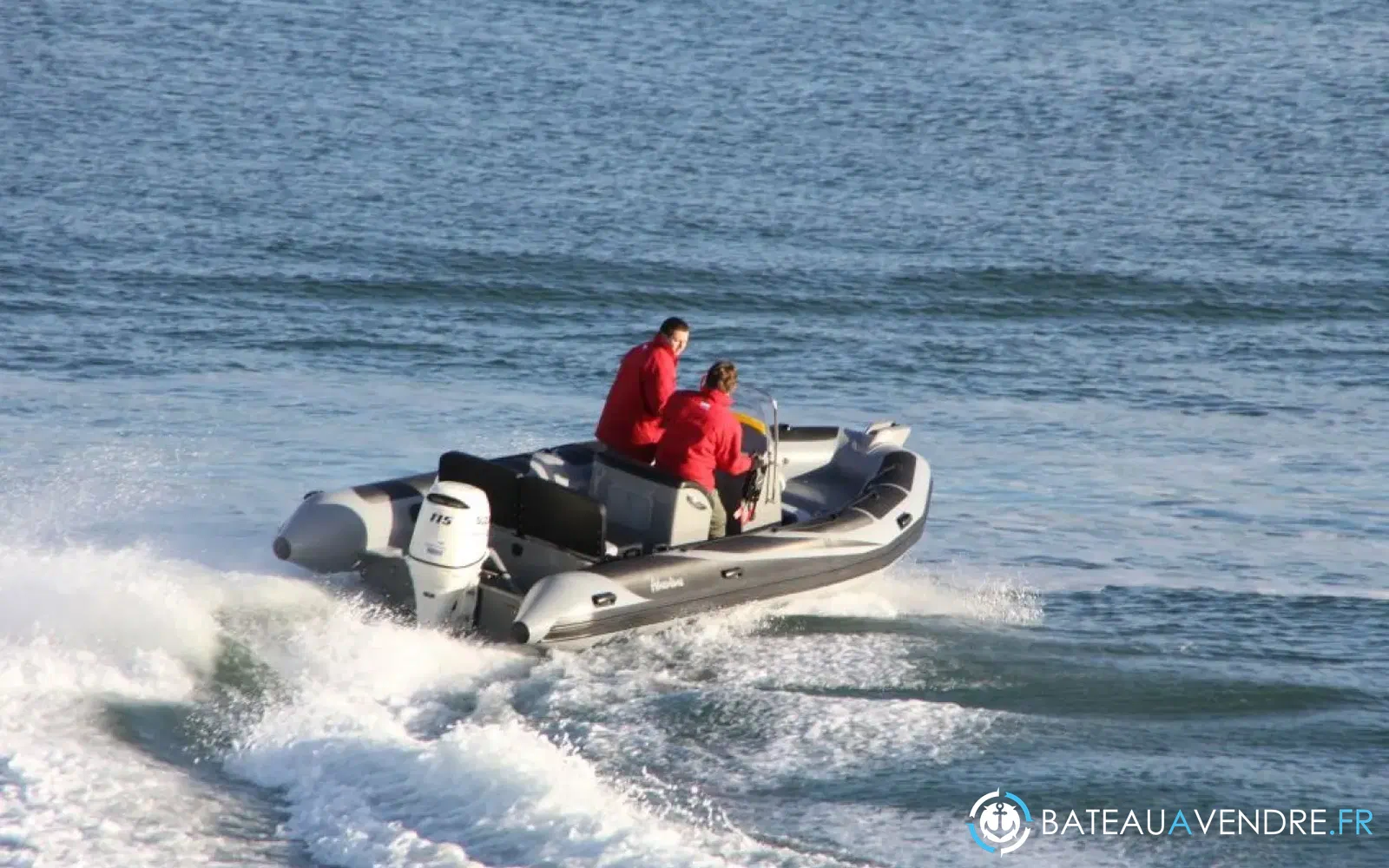 slider 3 Adventure Vesta 610 HD Fishing Pro