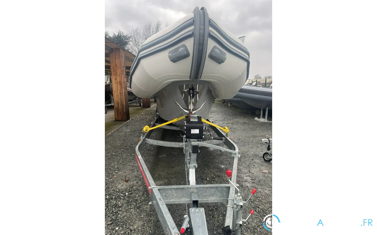 slider 15 Narwhal Fast 1100