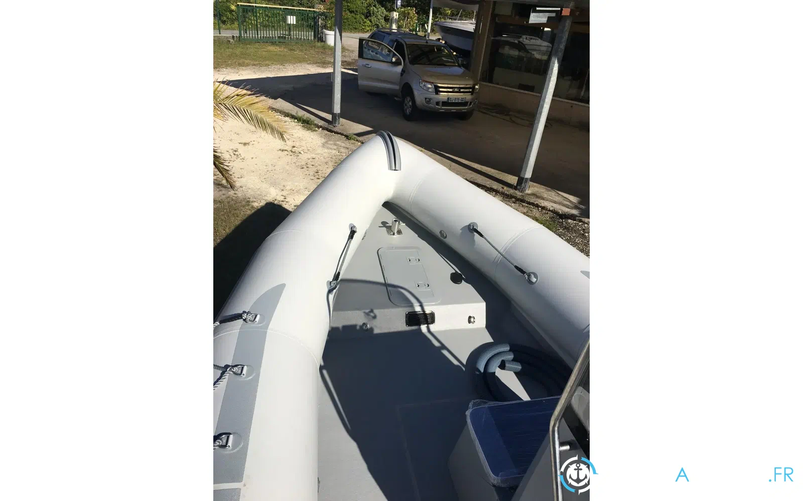slider 17 Narwhal HD 670