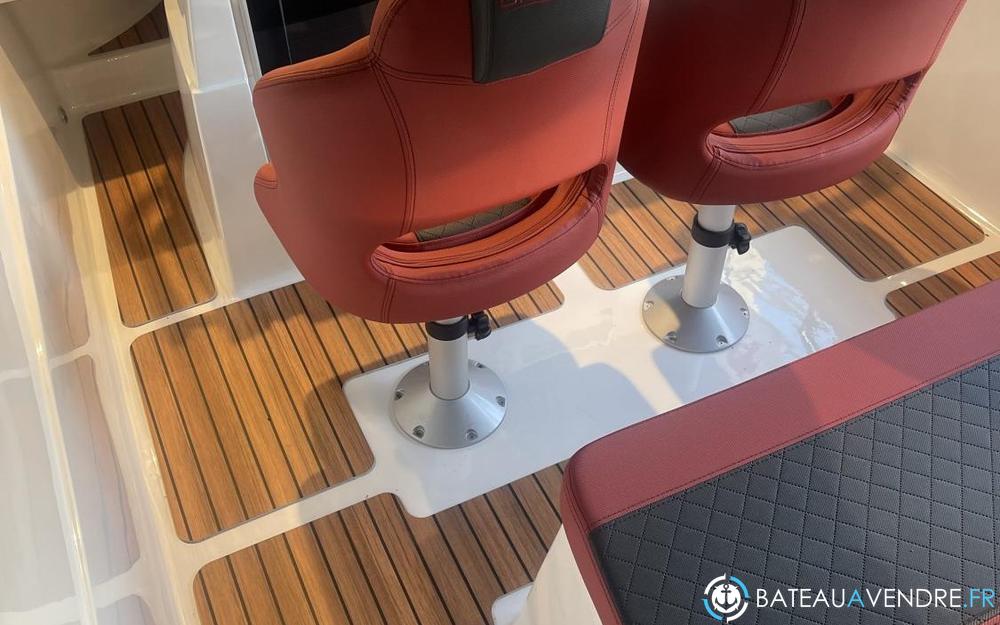 Oki Boats Barracuda 545 Open interieur photo 4