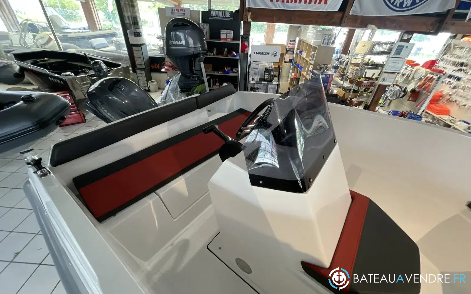 slider 9 Oki Boats Barracuda 464 Wavester