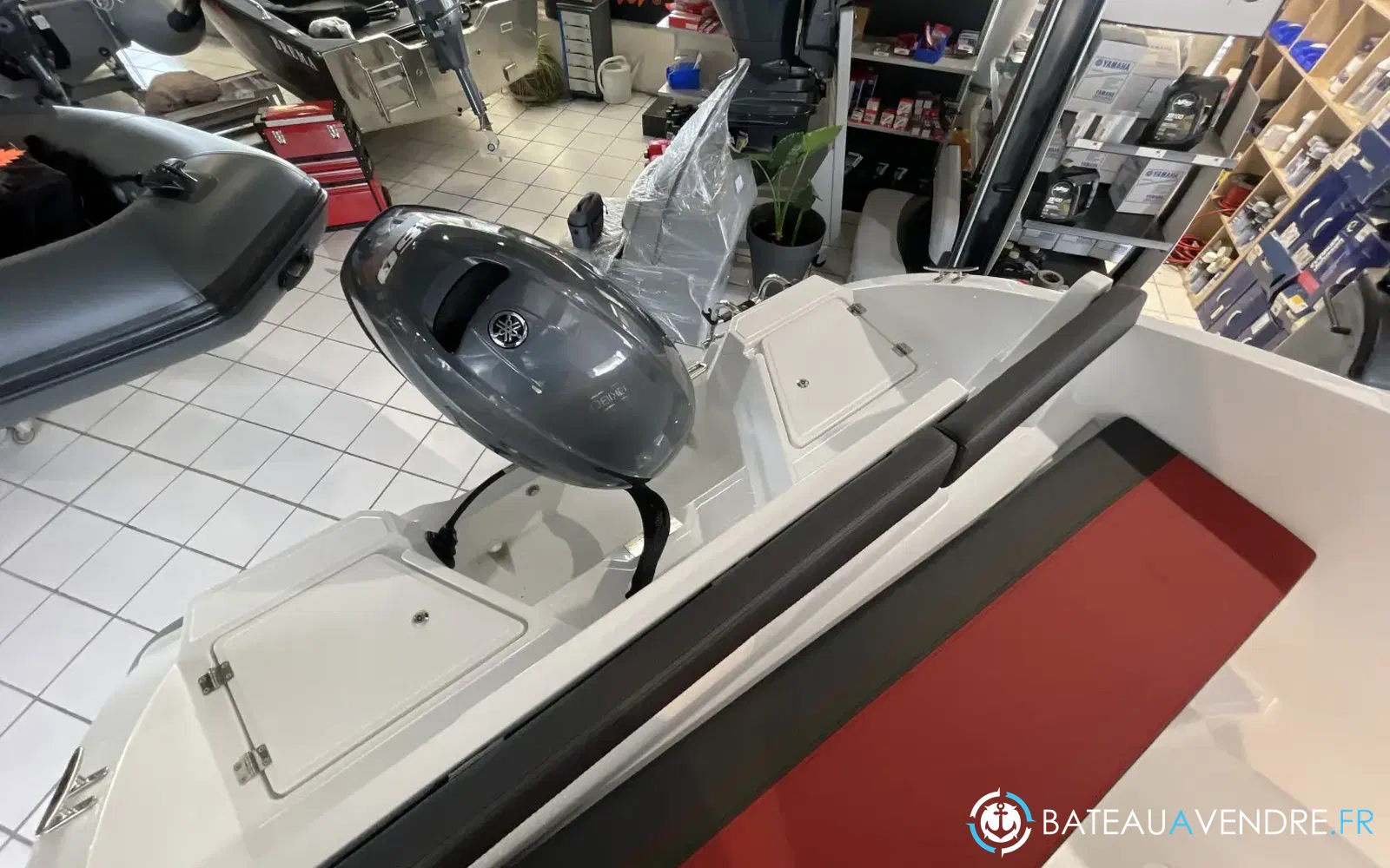 slider 10 Oki Boats Barracuda 464 Wavester