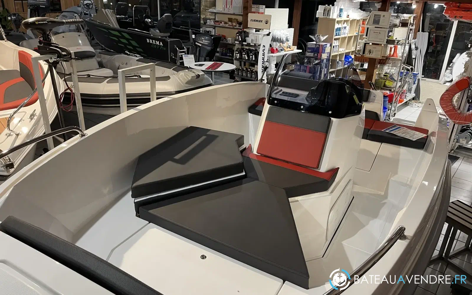 slider 7 Oki Boats Barracuda 464 Wavester