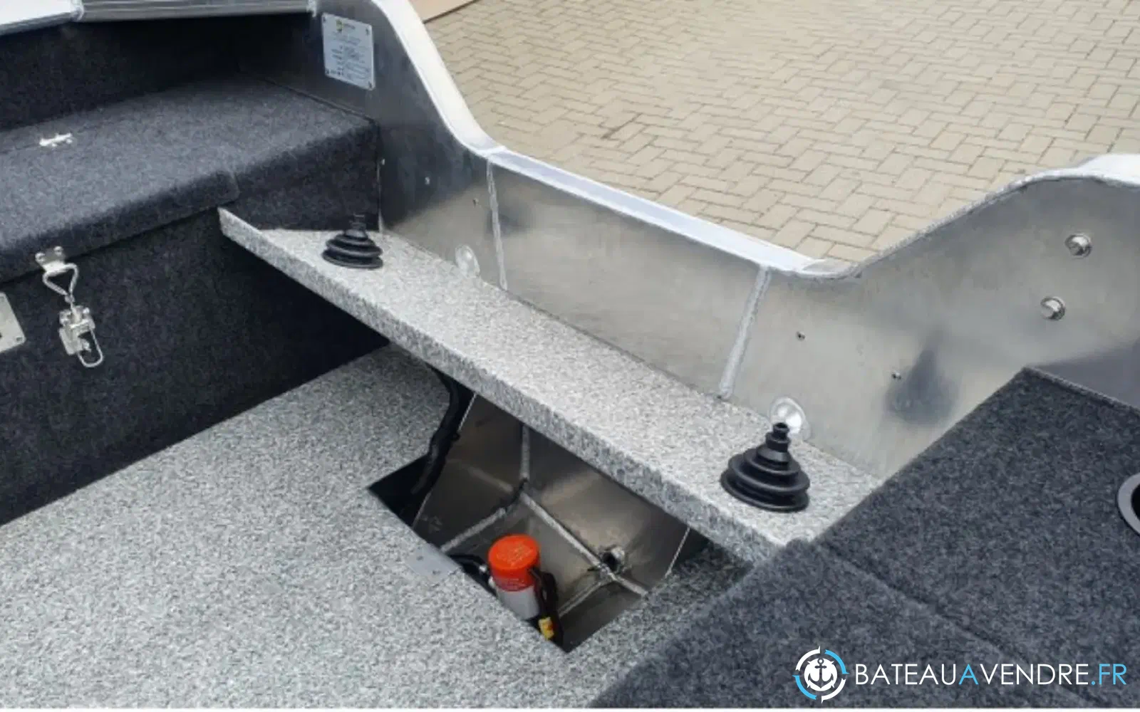 slider 9 Brema 400V Fishing