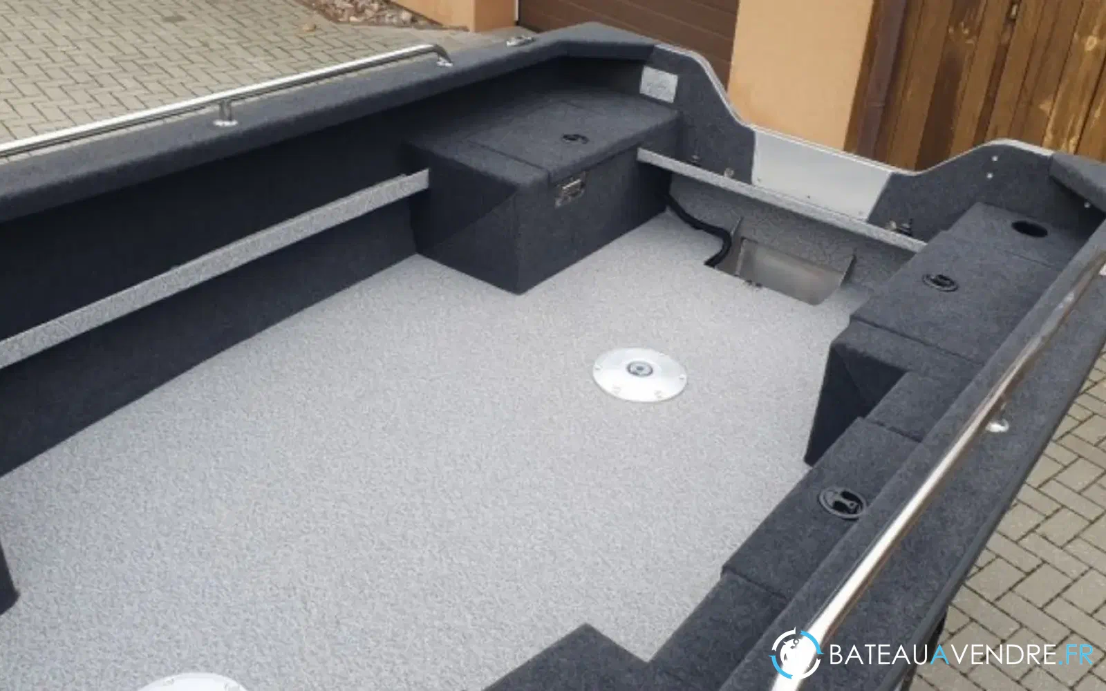 slider 13 Brema 400V Fishing