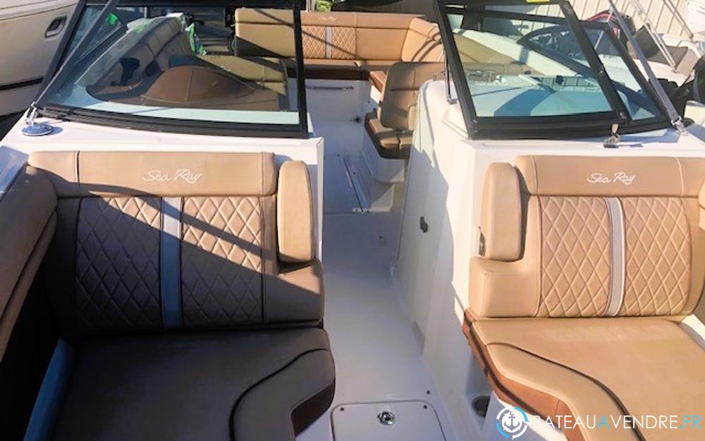 Sea Ray 270 interieur photo 5