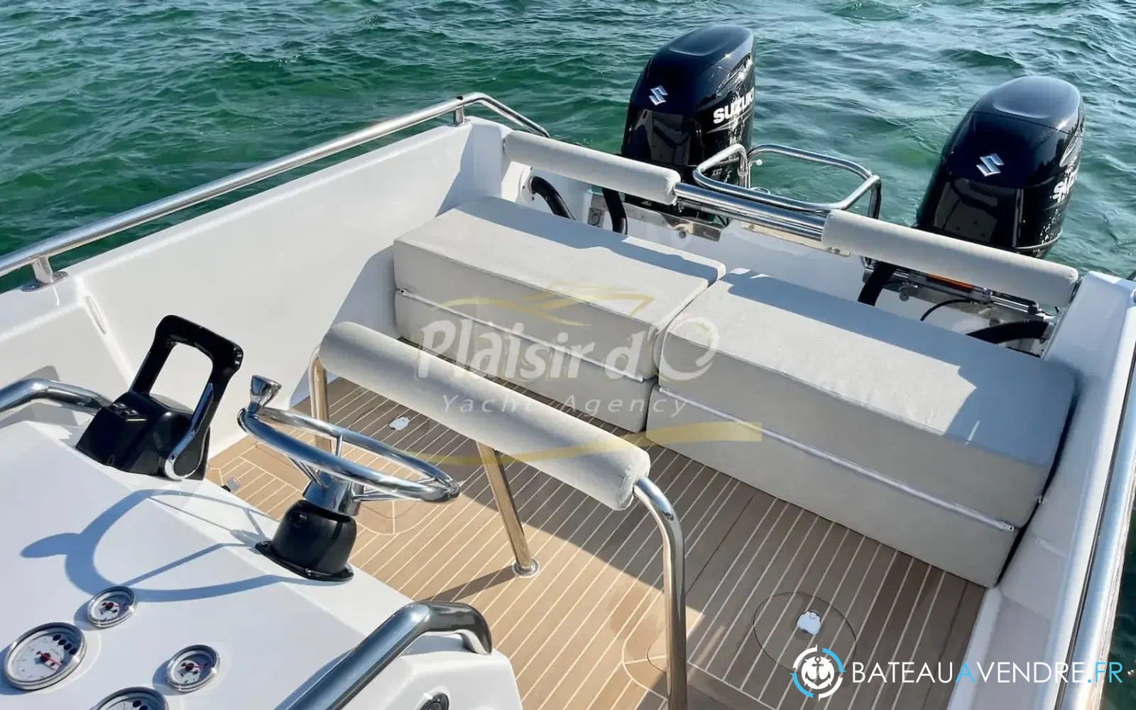 slider 14 Laurent Marine L23