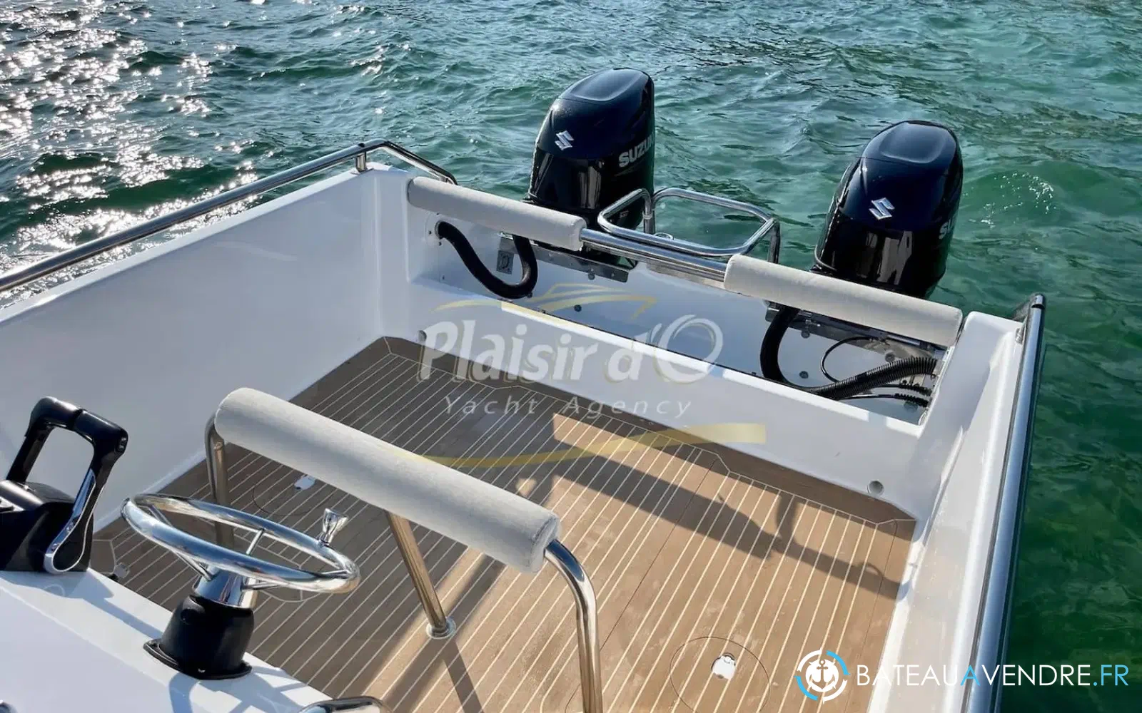 slider 17 Laurent Marine L23