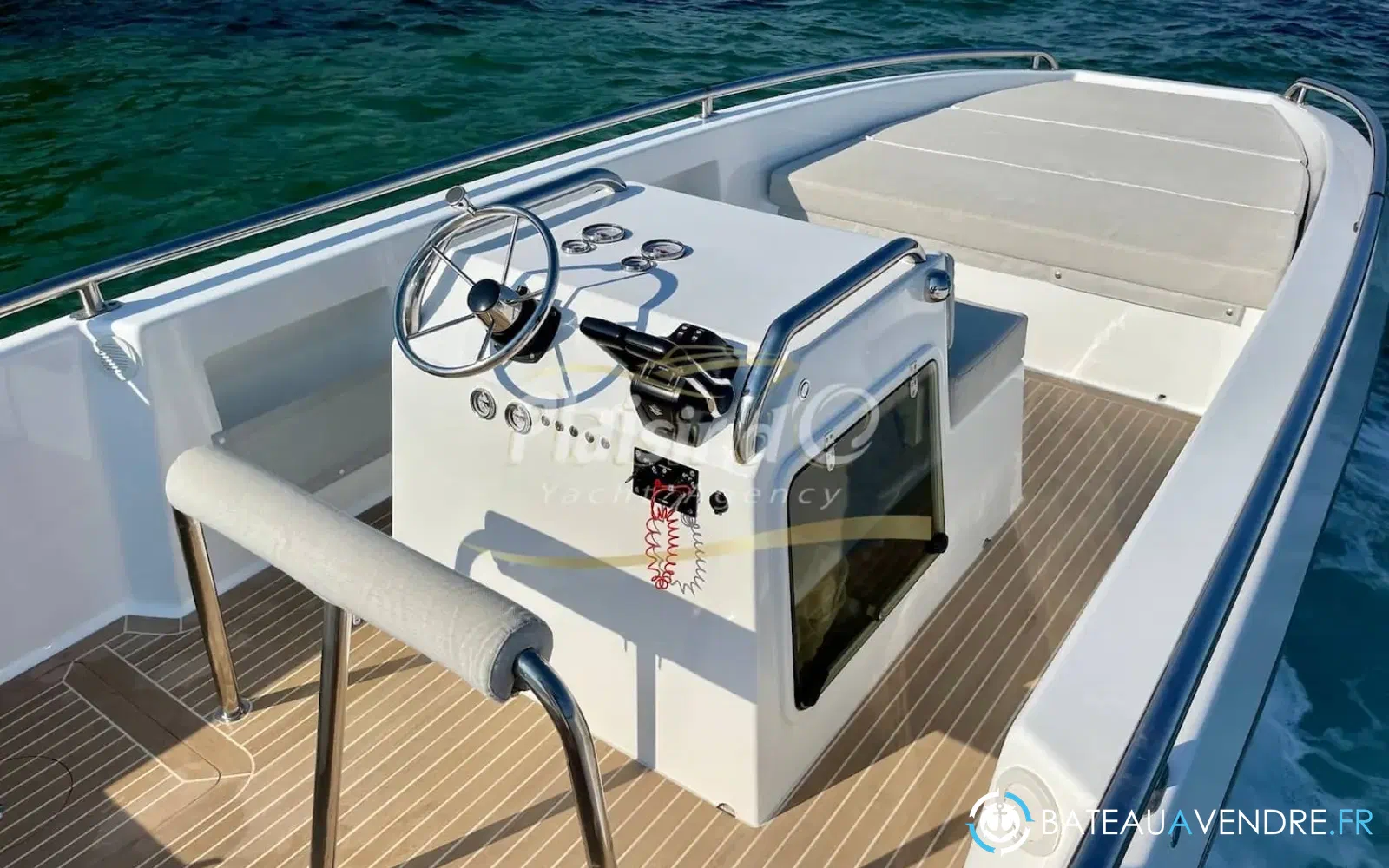 slider 21 Laurent Marine L23
