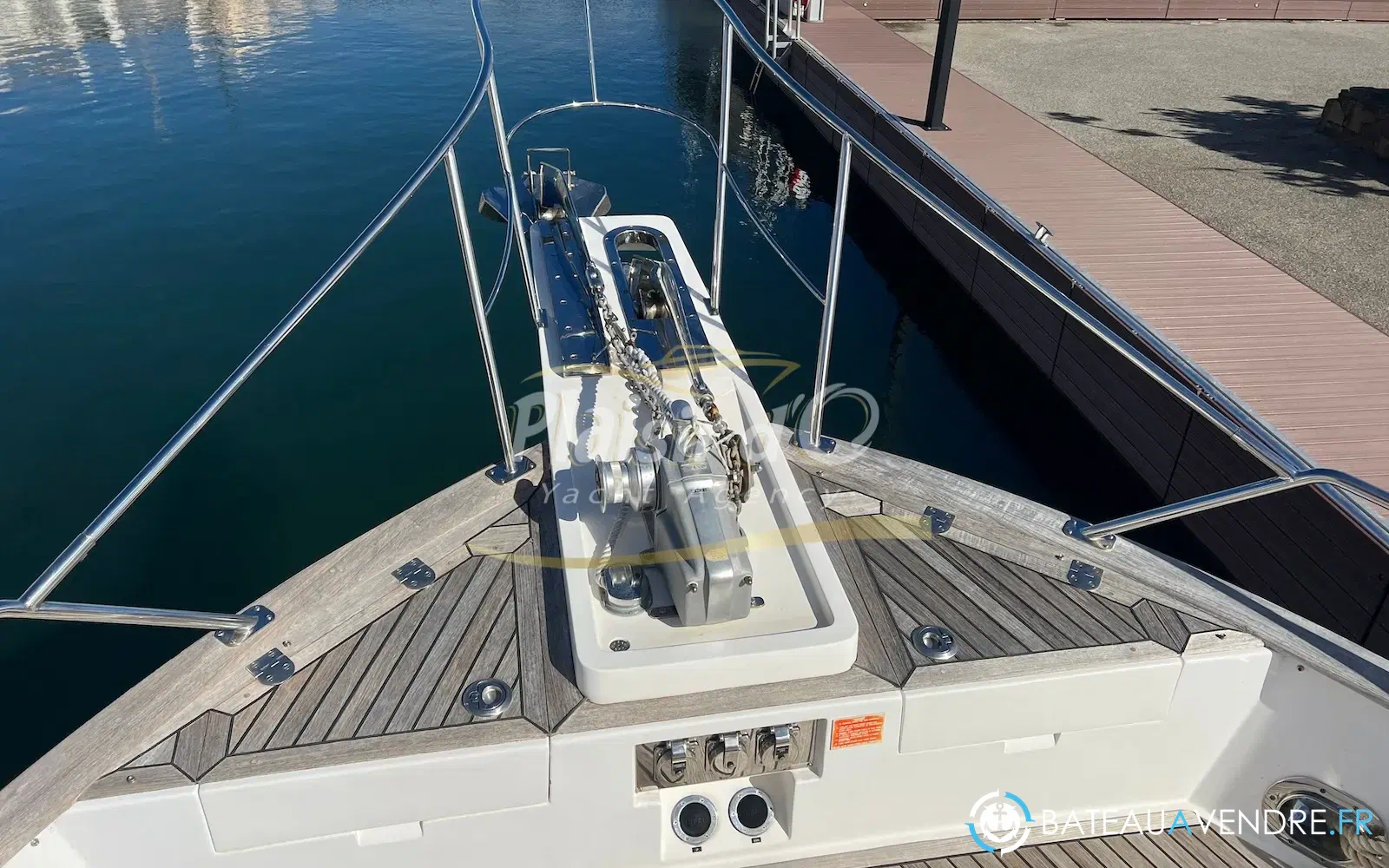slider 15 Grand Banks 47 Europa