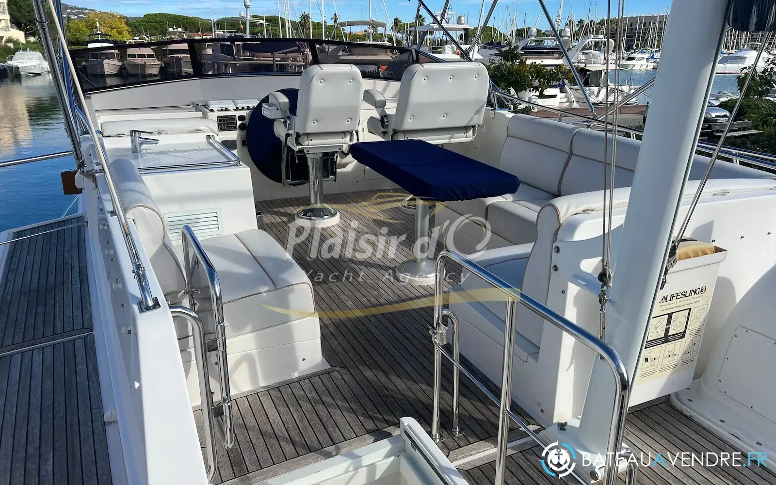 slider 20 Grand Banks 47 Europa