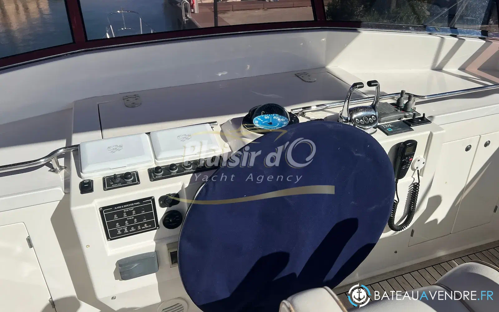 slider 29 Grand Banks 47 Europa