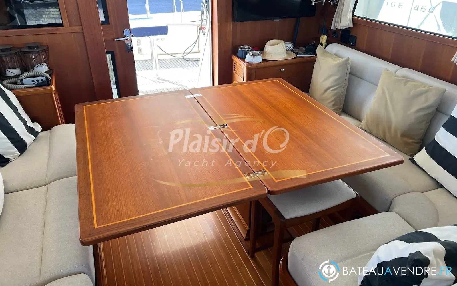 slider 35 Grand Banks 47 Europa