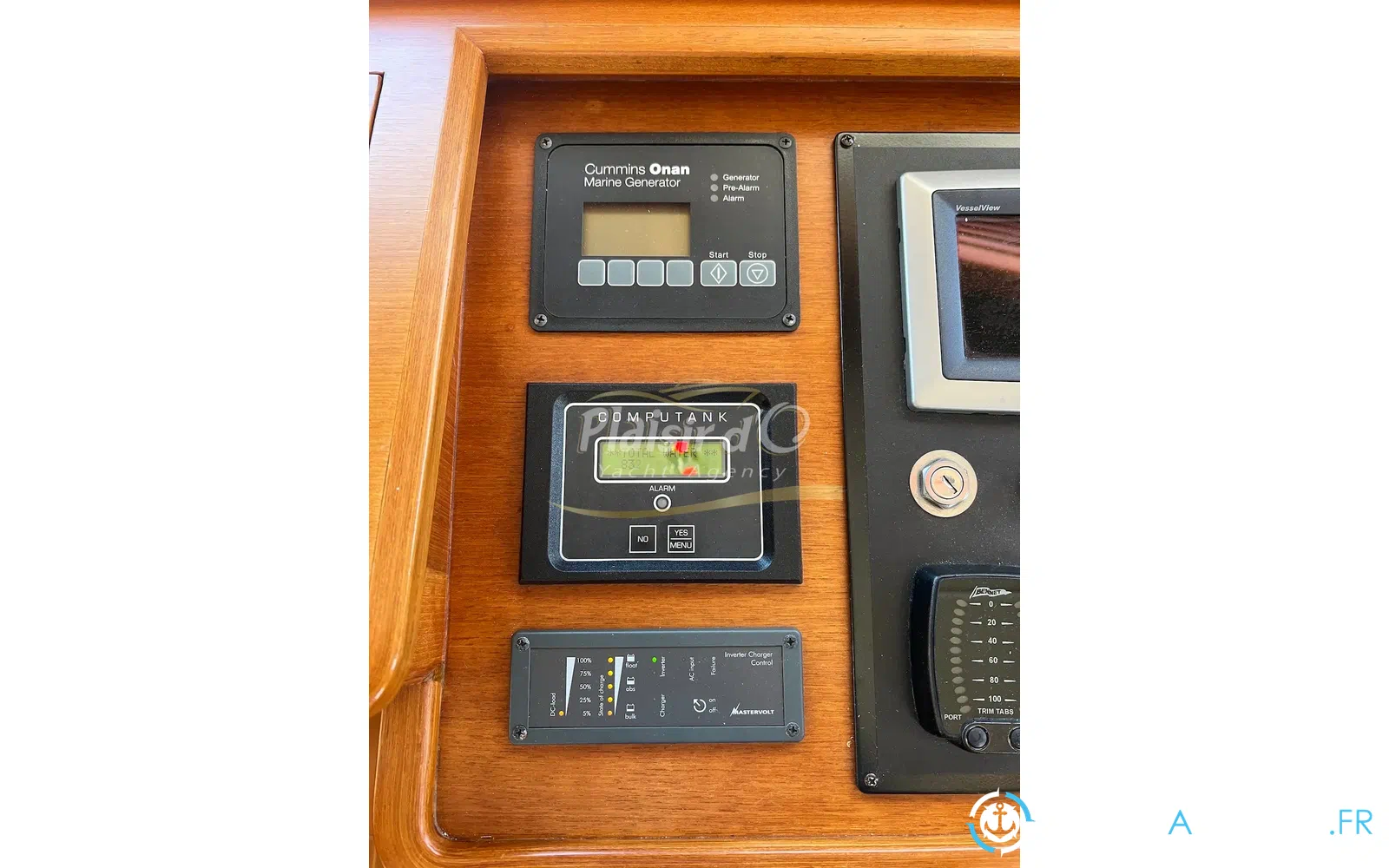 slider 40 Grand Banks 47 Europa