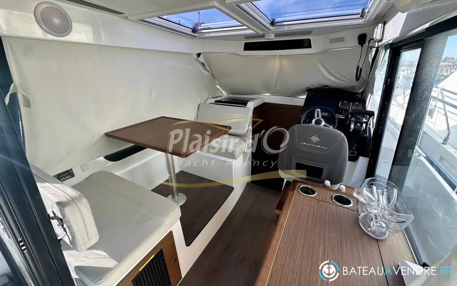 slider 16 Jeanneau Merry Fisher 895 Offshore