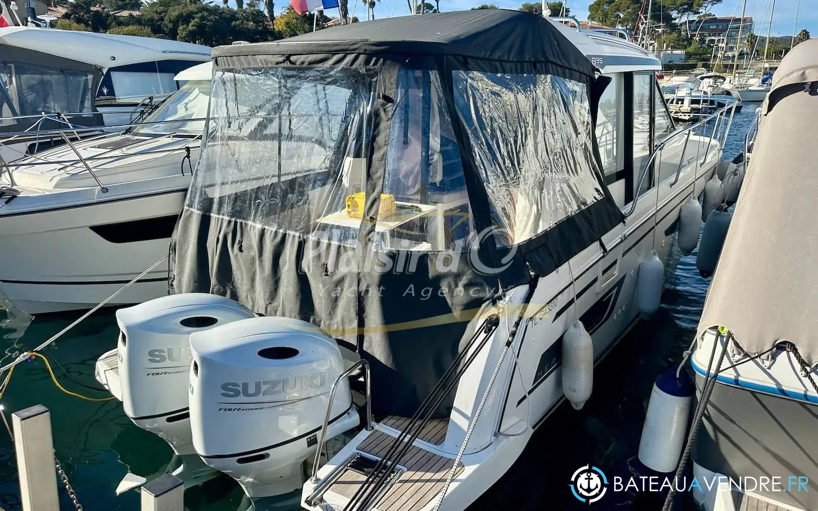 slider 2 Jeanneau Merry Fisher 895 Offshore