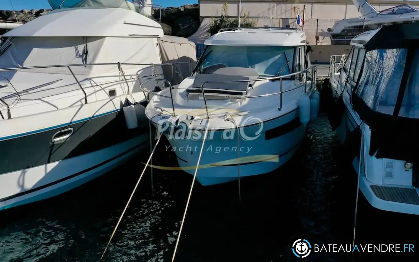 slider 6 Jeanneau Merry Fisher 895 Offshore