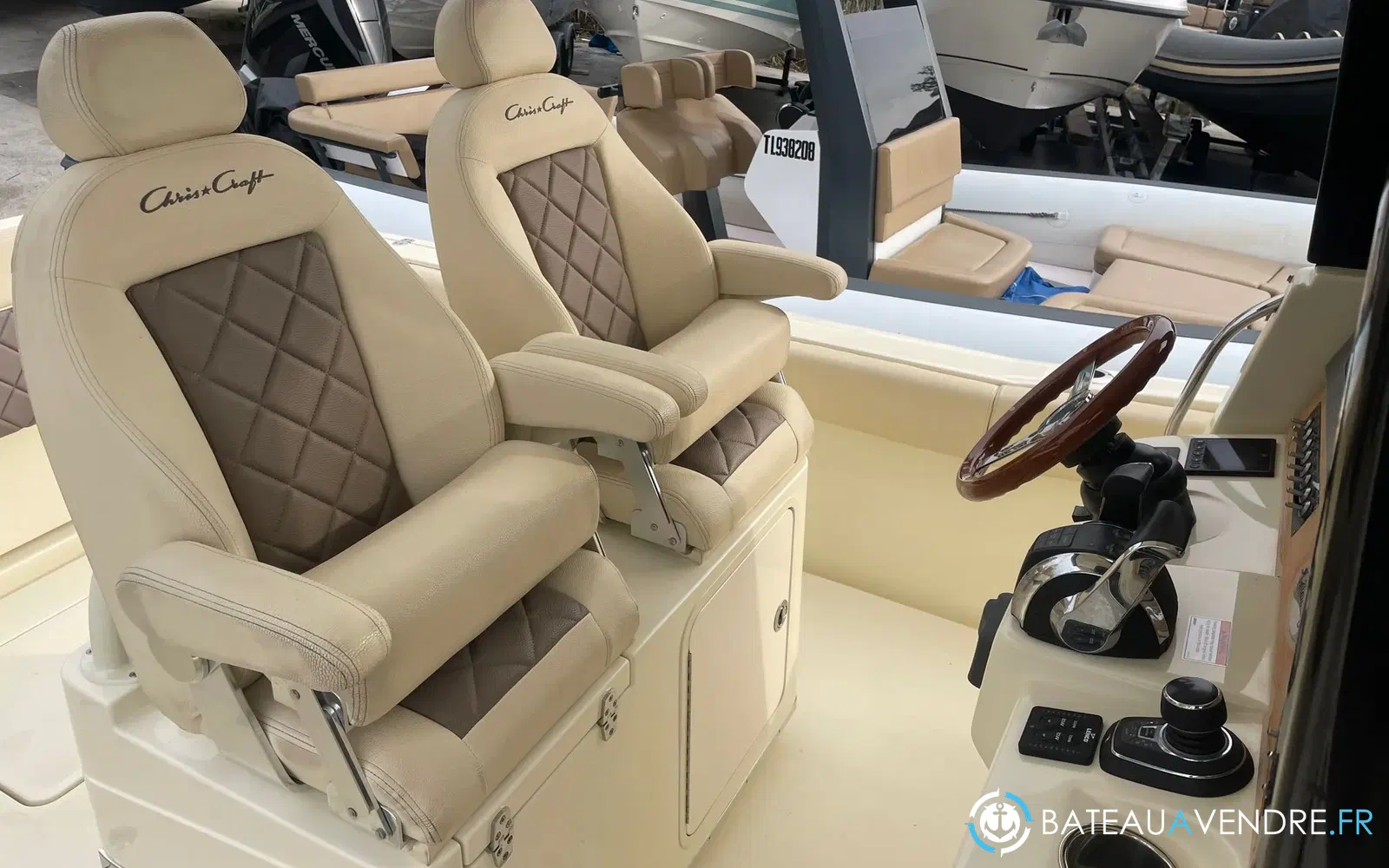 slider 15 Chris Craft Catalina 30