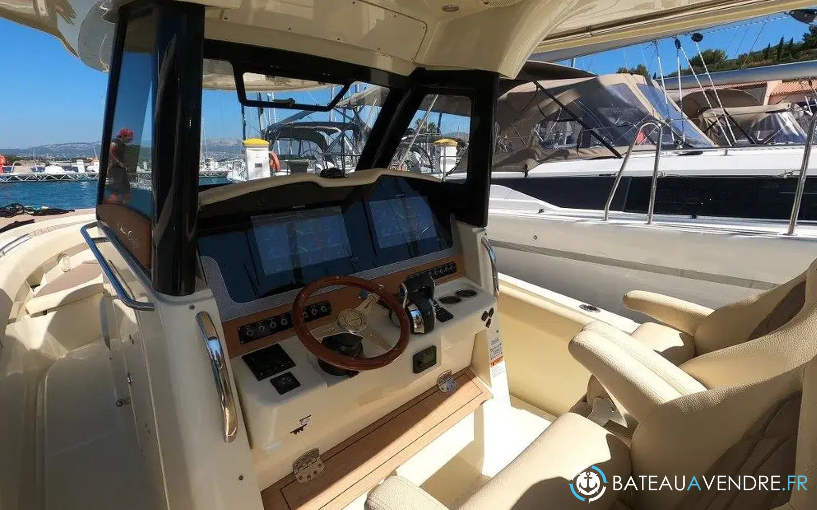 slider 4 Chris Craft Catalina 30