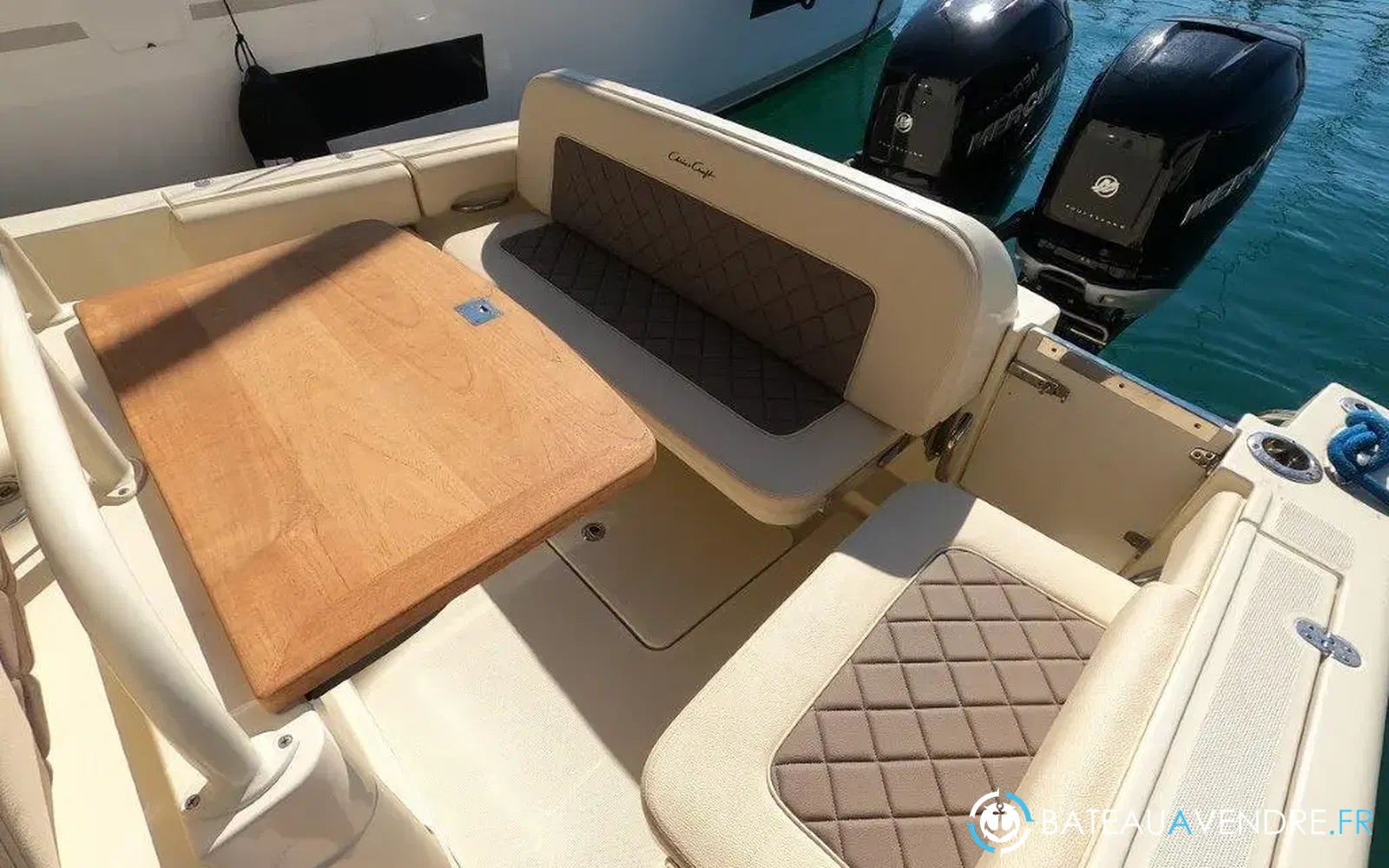 slider 8 Chris Craft Catalina 30