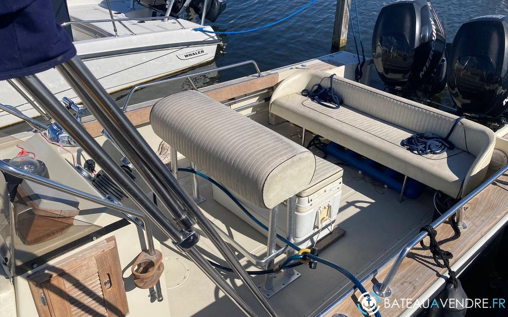 Boston Whaler 25 Outrage interieur photo 3