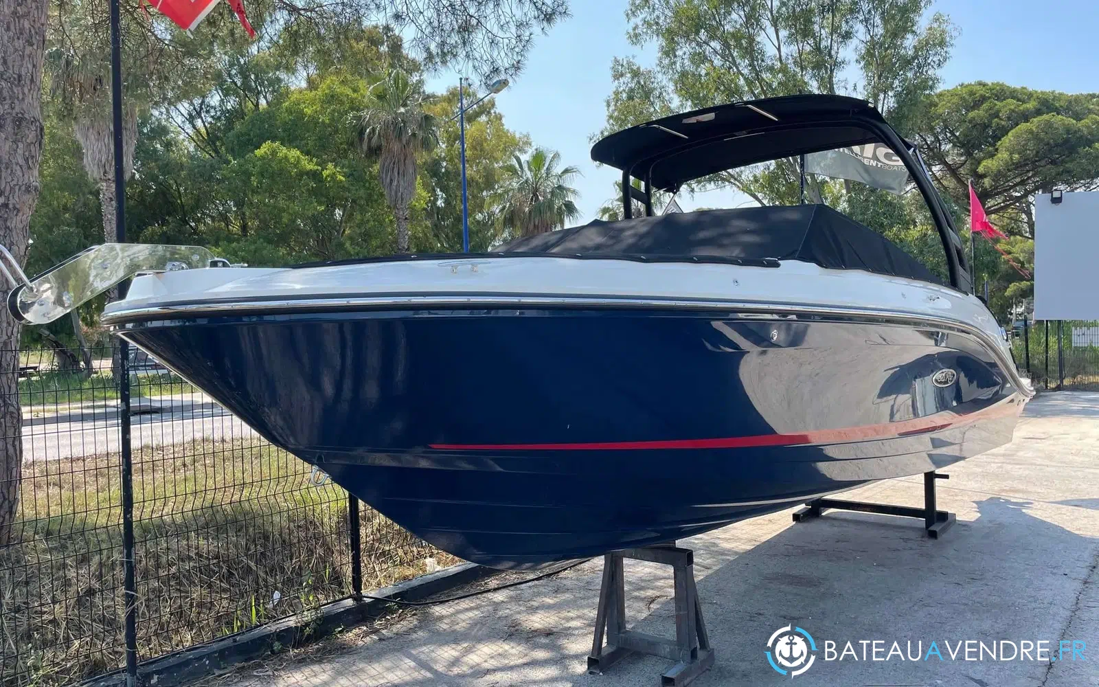slider 0 Sea Ray 230
