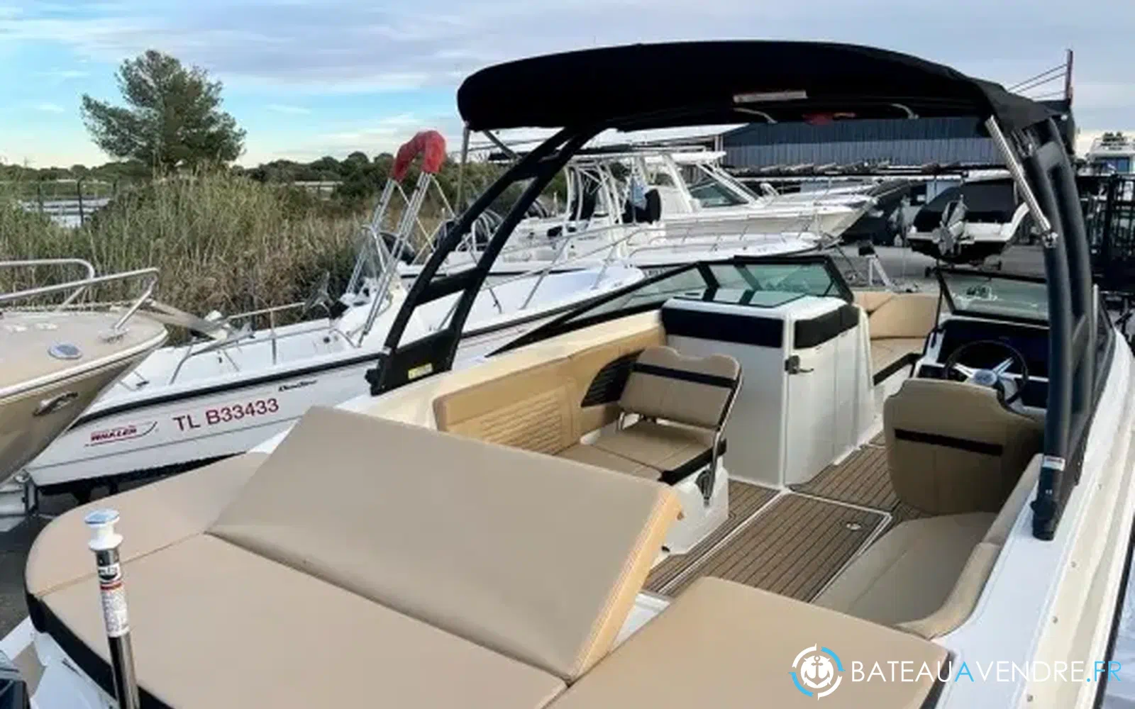 slider 10 Sea Ray 230