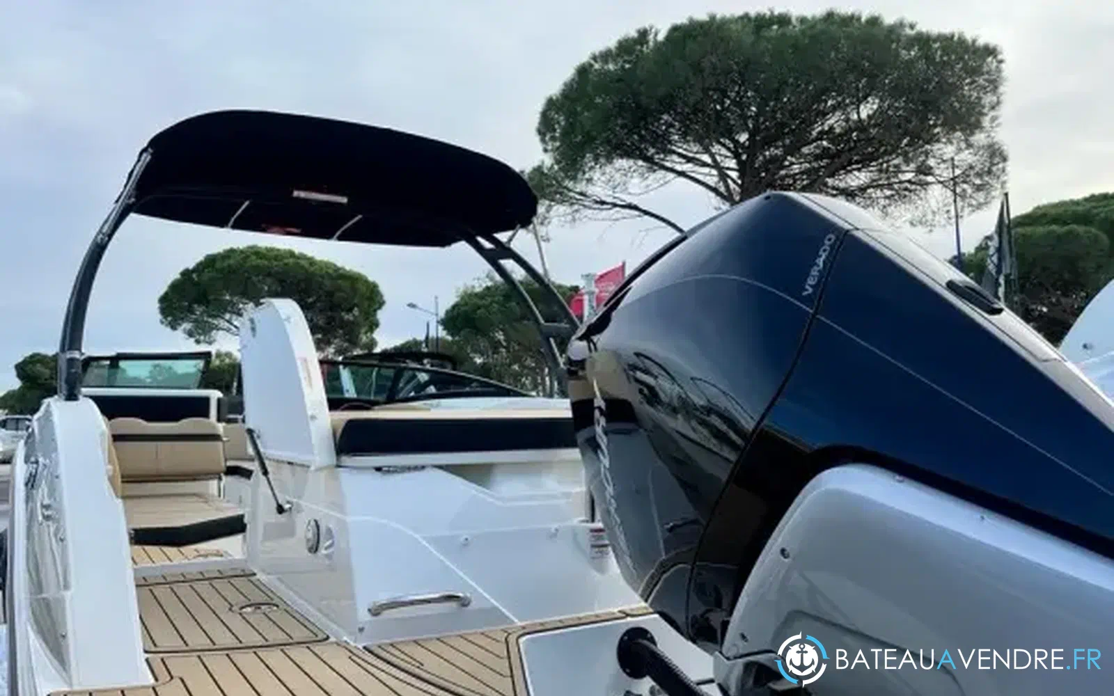 slider 11 Sea Ray 230