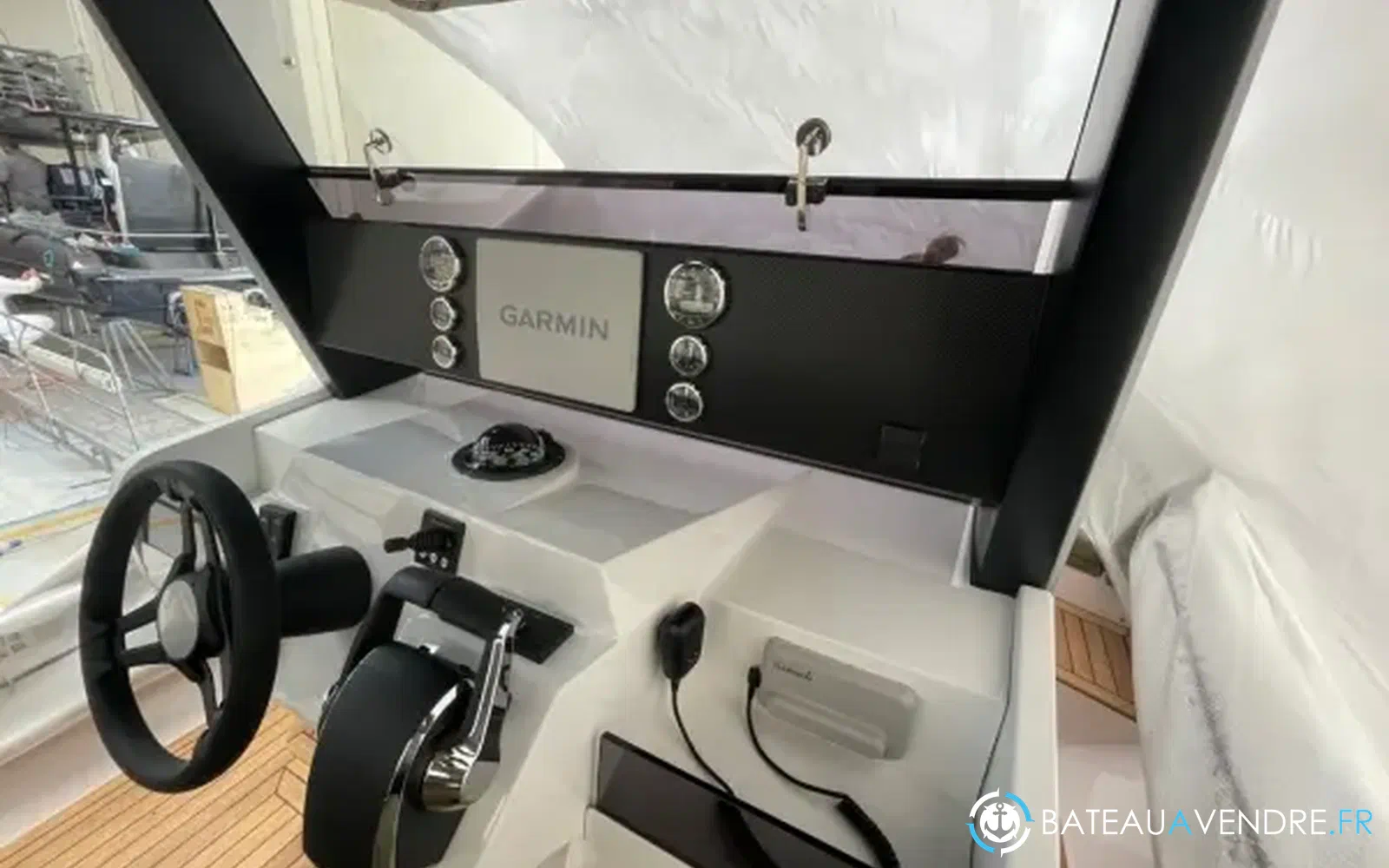 slider 13 Novamarine RH 1000