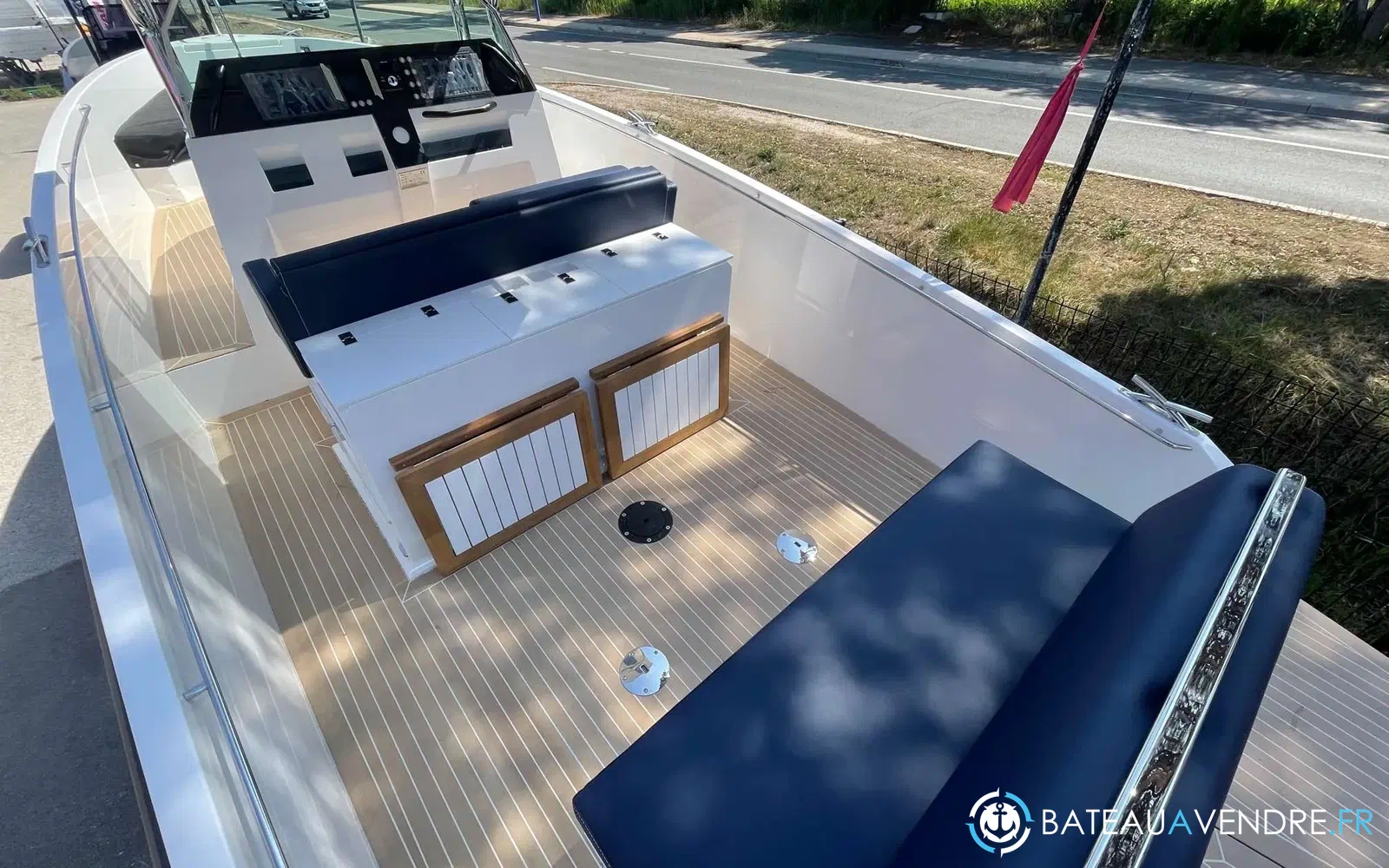 slider 0 Delta Powerboats T26