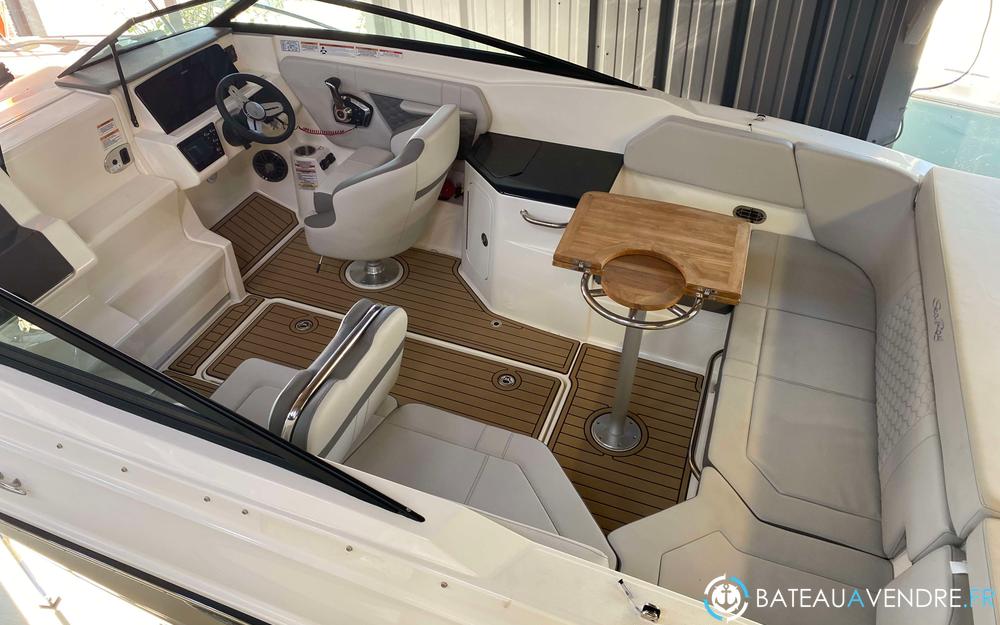 Sea Ray 230 Sun Sport interieur photo 3