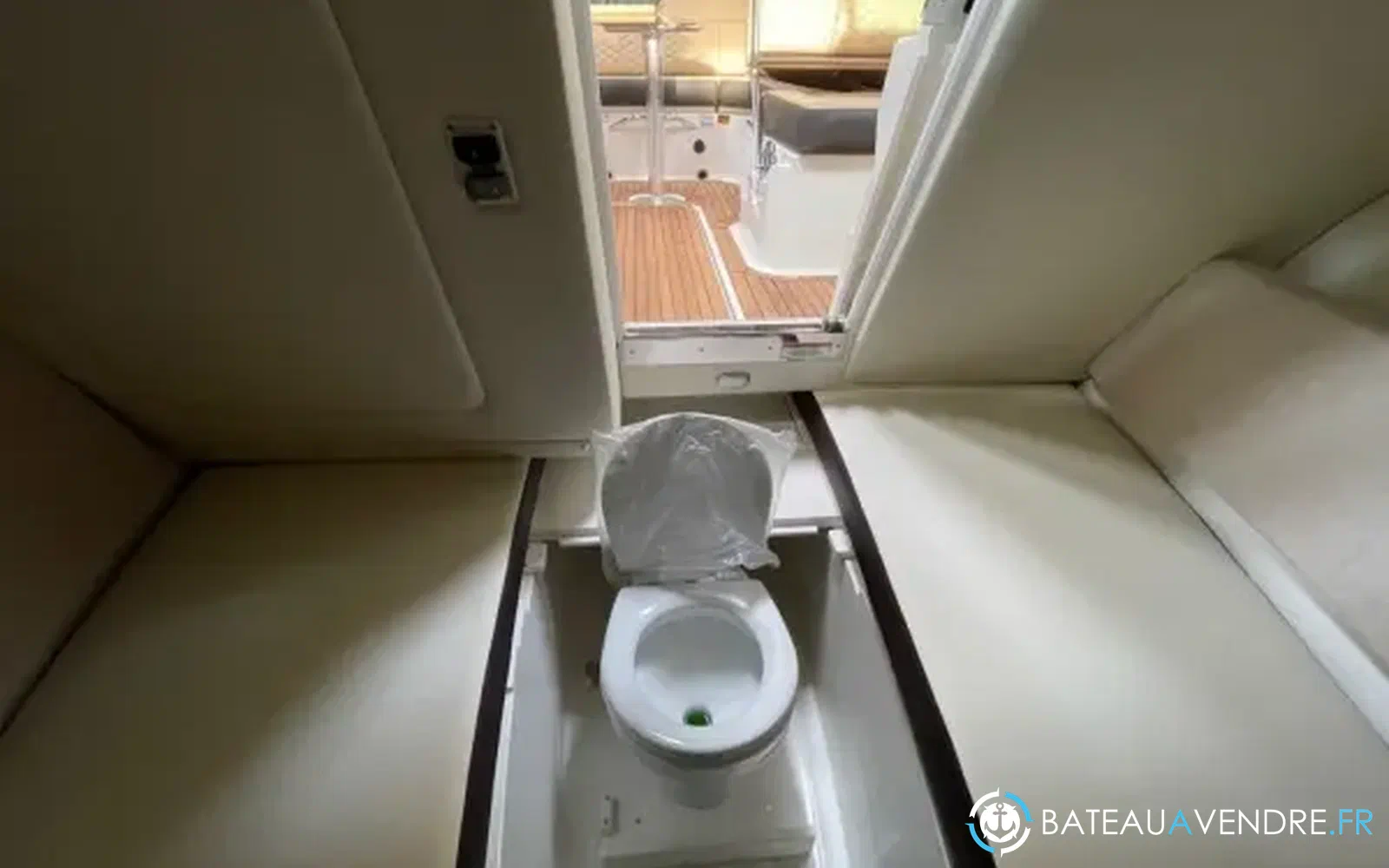 slider 4 Sea Ray 250 Sun Sport