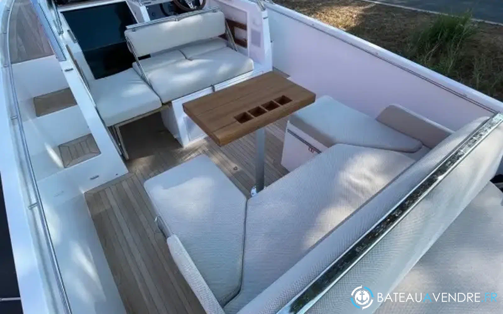 slider 18 Delta Powerboats 26 Open