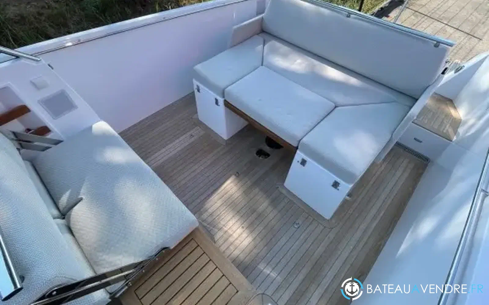 slider 3 Delta Powerboats 26 Open