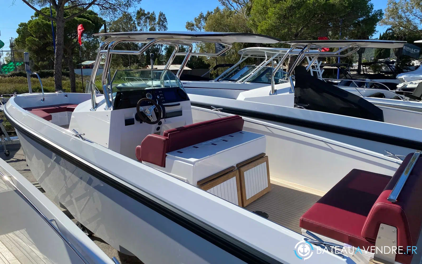 slider 0 Delta Powerboats T26