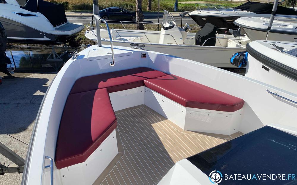 Delta Powerboats T26 interieur photo 3